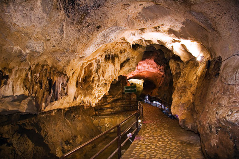 غار قوری قلعه جوانرود